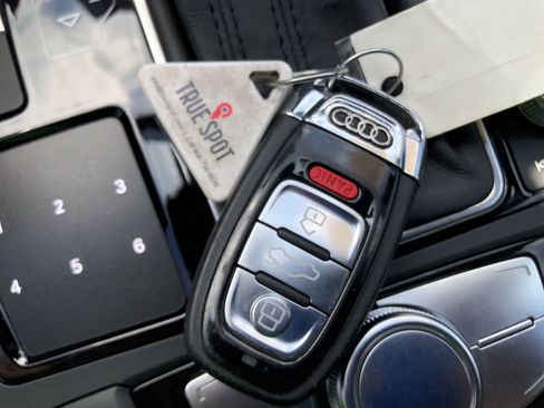 Used 2014 Audi RS 7 Prestige image 30