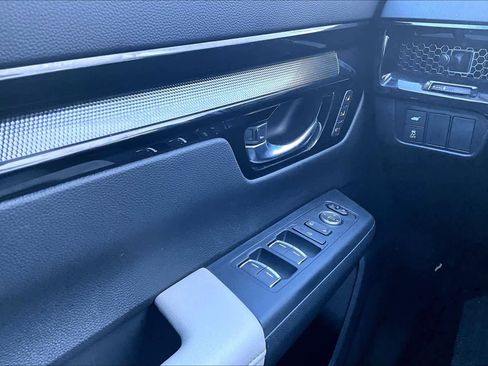 Used 2025 Honda CR-V EX-L image 28