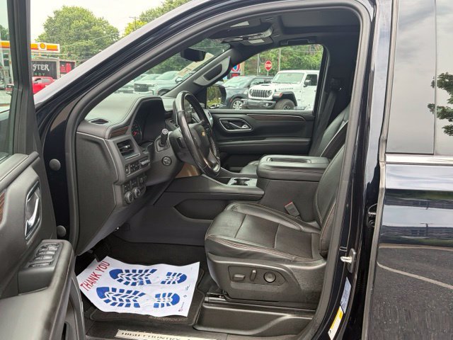 Used 2021 Chevrolet Tahoe High Country w/ Premium Package AWD/4WD image 15