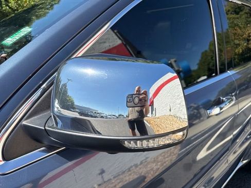 Used 2021 Jeep Grand Cherokee Summit image 10