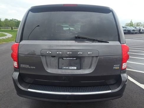 Used 2018 Dodge Grand Caravan GT FWD image 9