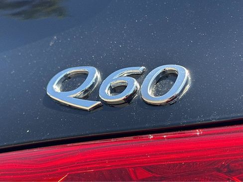 Used 2014 INFINITI Q60 Convertible w/ Premium Package RWD image 40