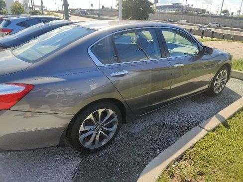 Used 2014 Honda Accord Sport image 13