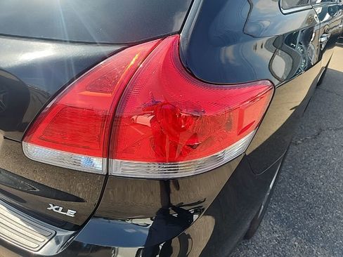 Used 2012 Toyota Venza XLE w/ XLE Premium Pkg FWD image 14