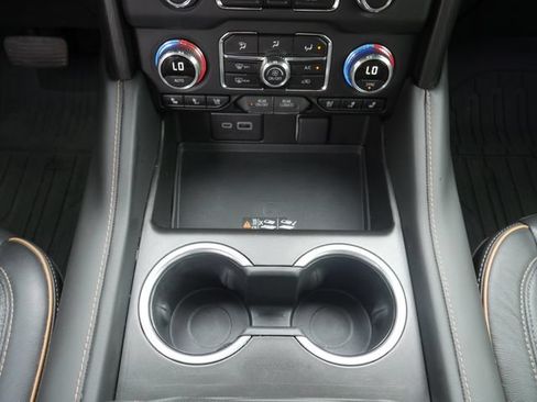 Used 2023 GMC Yukon AT4 w/ LPO, Floor Liner Package AWD/4WD image 24