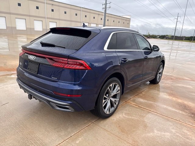Used 2021 Audi Q8 Premium Plus AWD/4WD image 5