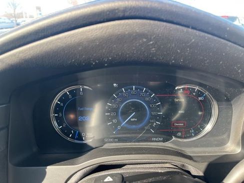 Used 2016 Cadillac Escalade Premium image 32