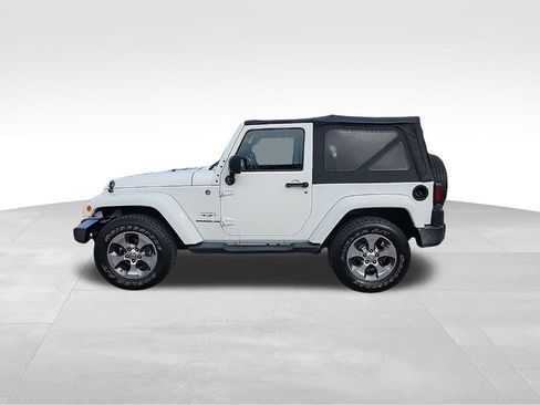 Certified 2016 Jeep Wrangler Sahara w/ Connectivity Group image 8