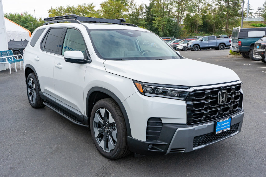 New 2026 Honda Pilot Elite image 4