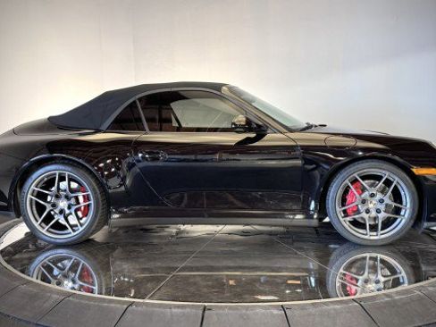 Used 2012 Porsche 911 Carrera 4S AWD/4WD image 34