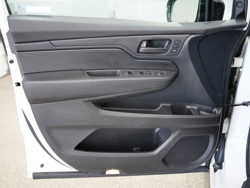 Used 2023 Honda Odyssey Sport image 27