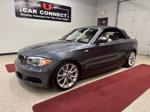Used 2013 BMW 135i Convertible RWD image 36