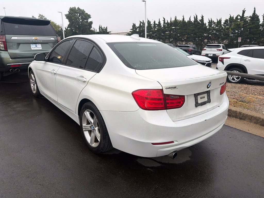 Used 2014 BMW 320i Sedan RWD image 4