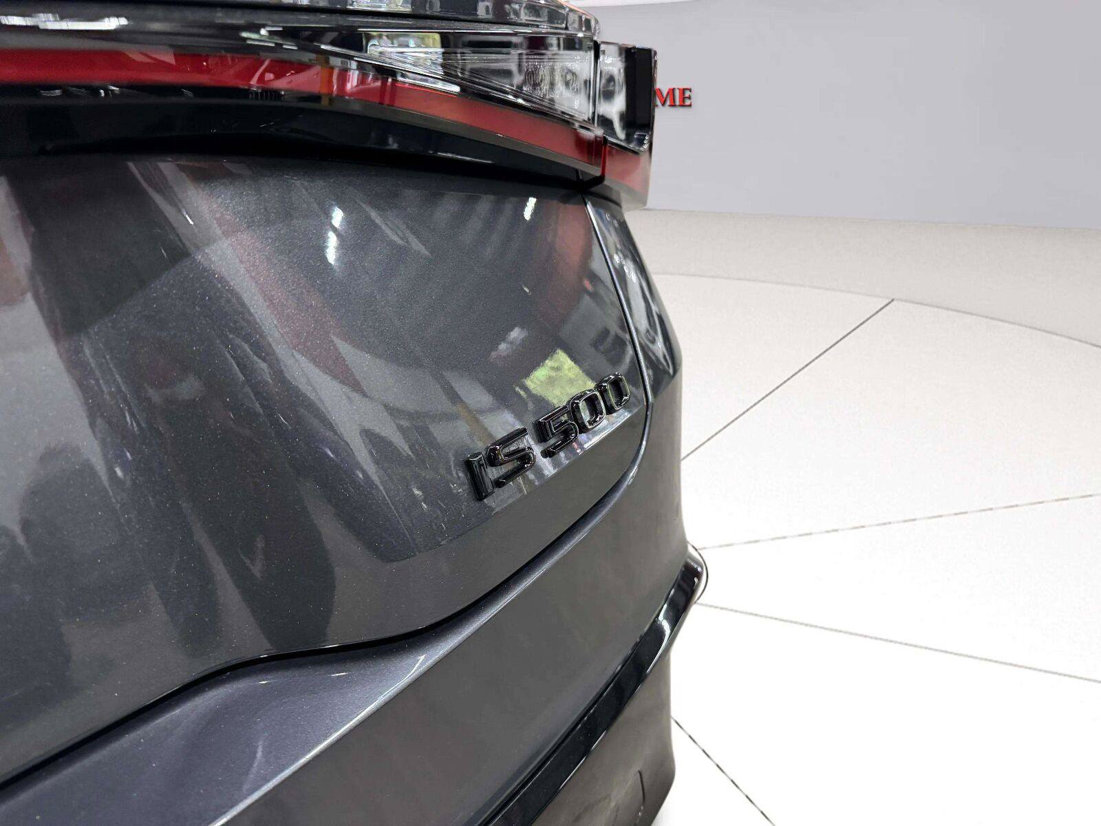 Used 2023 Lexus IS 500 w/ Accessory Package RWD image 19