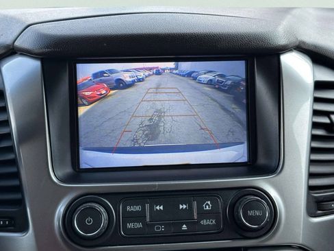 Used 2019 Chevrolet Suburban LT AWD/4WD image 14