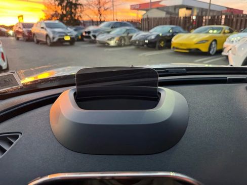 Used 2023 MINI Cooper Clubman S w/ Driver Assistance Package image 30