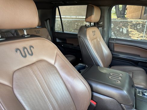 Used 2022 Ford Expedition Max King Ranch AWD/4WD image 20