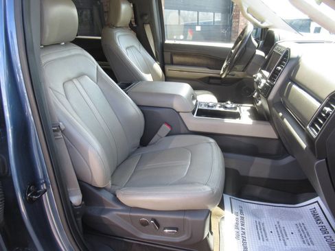 Used 2020 Ford Expedition Limited w/ Equipment Group 302A image 17