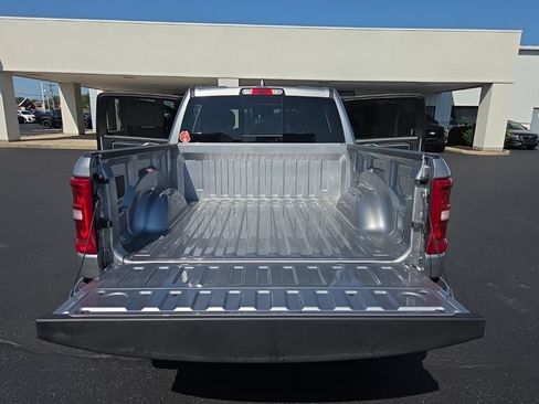 Used 2026 RAM 1500 Big Horn AWD/4WD image 14
