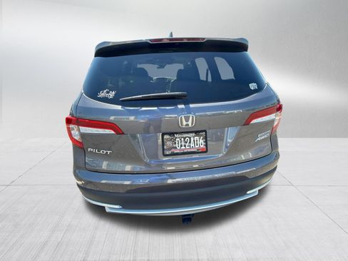 Used 2022 Honda Pilot Touring image 6