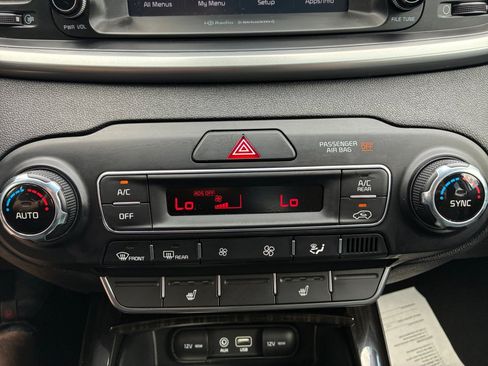 Used 2019 Kia Sorento EX FWD image 22