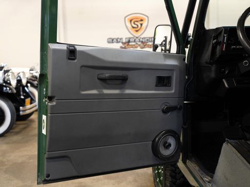 Used 1997 Land Rover Defender 90 image 55