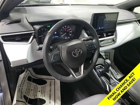 Used 2024 Toyota Corolla SE FWD image 15