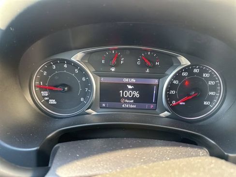 Used 2024 GMC Terrain SLT AWD/4WD image 23