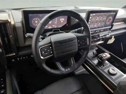 New 2025 GMC Hummer EV 2X w/ LPO, Dark Essentials Package image 15