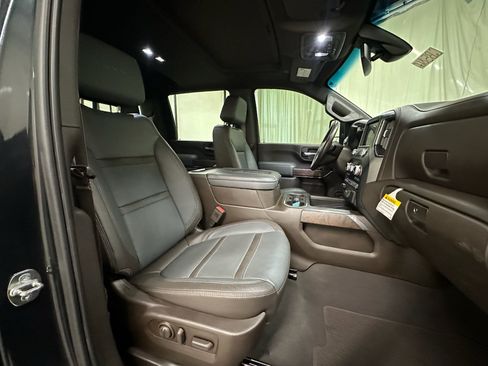 Certified 2022 GMC Sierra 2500 Denali AWD/4WD image 17