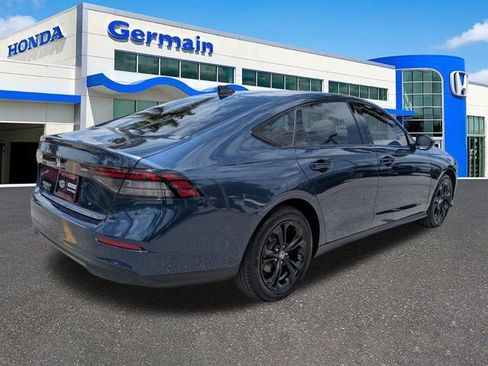 Used 2025 Honda Accord SE image 5