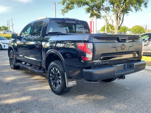 Used 2020 Nissan Titan PRO-4X w/ Pro-4x Convenience Package AWD/4WD image 8