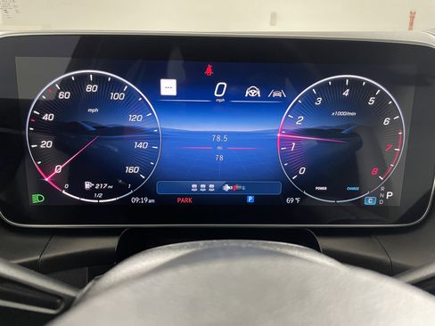 Used 2026 Mercedes-Benz GLC 300 4MATIC image 16