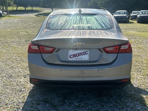 Used 2024 Chevrolet Malibu LT FWD image 6