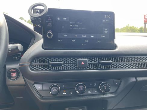 Certified 2026 Honda HR-V Sport image 17