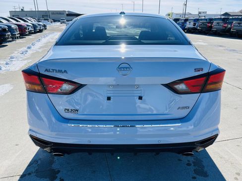 Used 2023 Nissan Altima 2.5 SR image 33