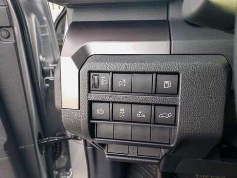 New 2025 Toyota 4Runner TRD Off-Road Premium image 11