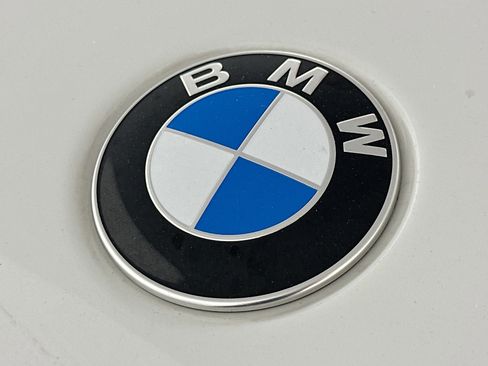 Used 2024 BMW X4 M40i AWD/4WD image 35