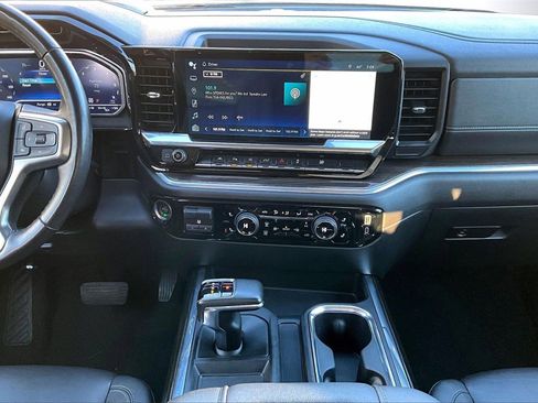 Used 2022 Chevrolet Silverado 1500 RST w/ Redline Edition image 12