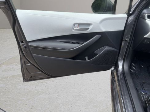 Used 2024 Toyota Corolla SE image 19