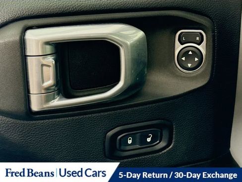 Used 2022 Jeep Wrangler Unlimited Rubicon w/ Steel Bumper Group image 20