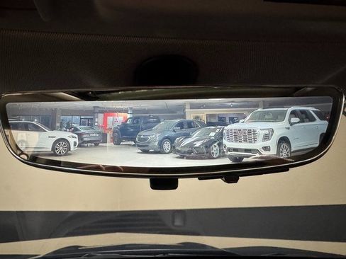 Used 2022 Chevrolet Camaro SS image 21