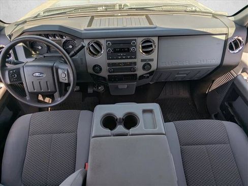 Used 2016 Ford F450 XLT w/ XLT Value Package AWD/4WD image 15