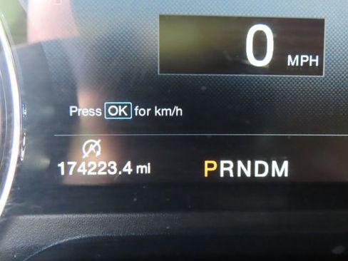 Used 2018 Ford F150 Lariat image 27