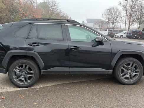 Used 2024 Toyota RAV4 Adventure image 4