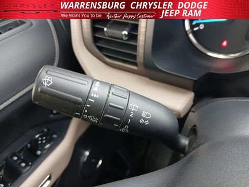 Used 2024 Ford Expedition Max Limited image 20