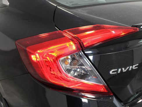 Used 2016 Honda Civic Touring image 49