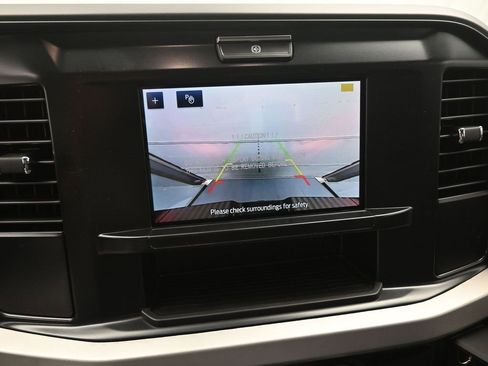 New 2025 Ford F250 XL w/ XL Off-Road Package image 4