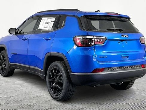 New 2026 Jeep Compass Latitude AWD/4WD image 4