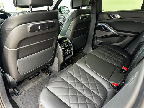 New 2026 BMW X6 xDrive40i image 21